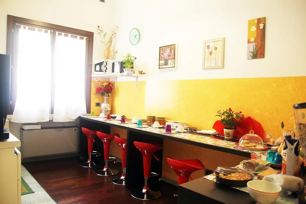 Bed & Breakfast Primavera Rooms Verona